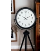 Siyah Standart Tripod Ayaklı Saat
