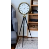 Zentime Gold Göz Alıcı Tripod Ayaklı Duvar Saati