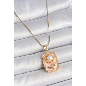 316L Çelik Gold Renk Zincir Pembe Mineli İncli Papatya Model Portre Model Kadın Kolye