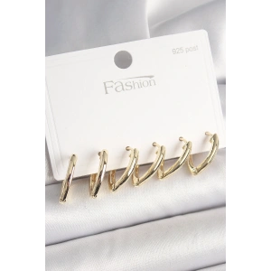 925 Ayar Gümüş Çivi Pirinç Gold Renk Üçgen Model Kadın Küpe Seti