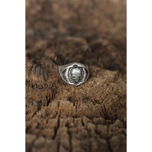 Ayarlanabilir Kuru Kafa Tasarımlı Erkek Yüzük