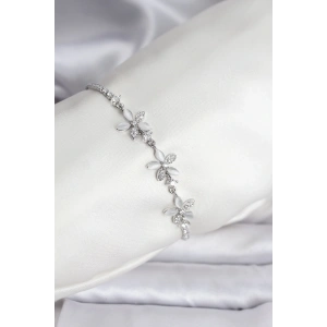 Çiçek Model Zirkon Taşlı Gümüş Renk Pirinç Su Yolu Kadın Bileklik