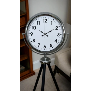 Krom Dekoratif Tasarım Tripod Ayaklı Saat