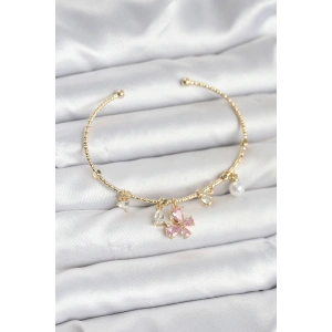 Pembe Kelebek Charmlı Gold Renk Kadın Bileklik