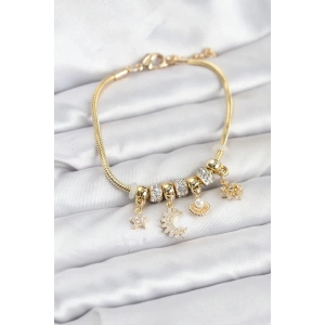 Pirinç Gold Renk Ay Charm Model Charmlı Kadın Bileklik