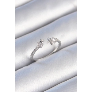 Pirinç Gümüş Renk Zirkon Taş Detay Yıldız Model Kadın Yüzük