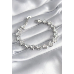 Pirinç Gümüş Renk Zirkon Taşlı Kalp Model VIP Seri Kadın Bileklik