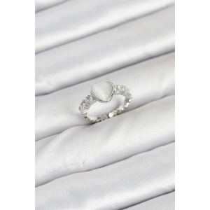 Pirinç Gümüş Renk Zirkon Taşlı Kalpli Kadın Yüzük