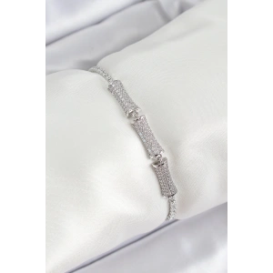 Pirinç Gümüş Renk Zirkon Taşlı Kemik Model Kadın Bileklik