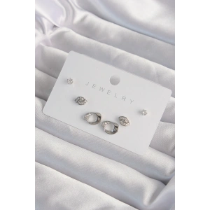 Pirinç Gümüş Renk Zirkon Taşlı Yaprak Model Küpe Seti