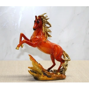 Polyester Gold Detaylı Şahlanmış At Figürü