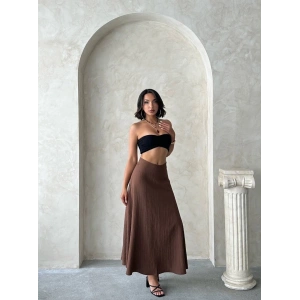 Uzun astarlı etek s255043