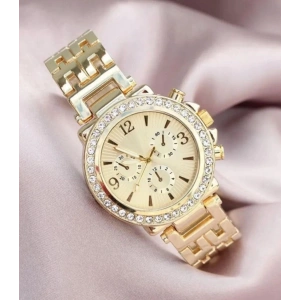 Zarif Ve Şık Özel Tasarım Zirkon Taşlı Metal Bayan Kol Saati (gold)