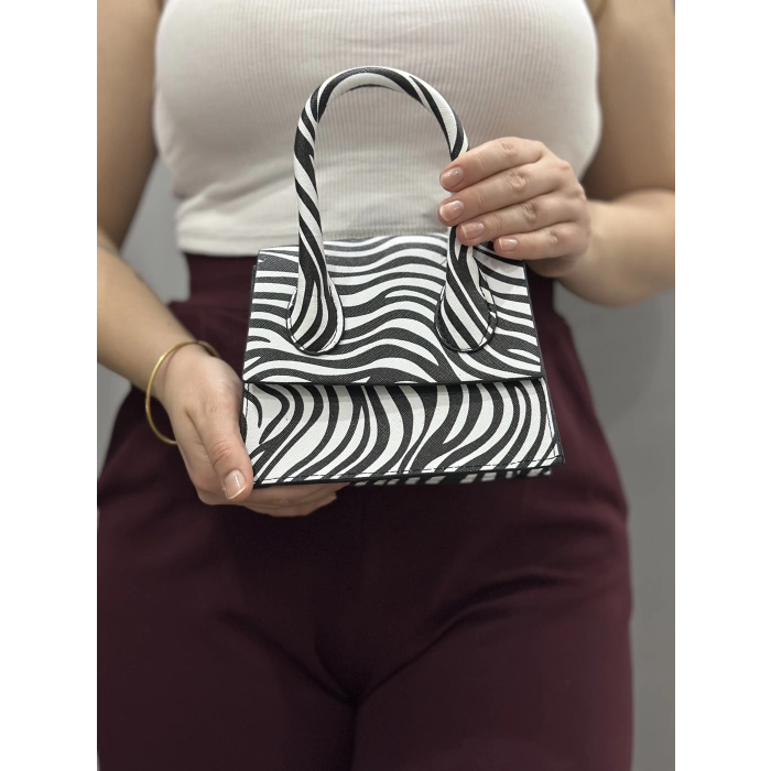 luxe siyahbeyaz cilt çanta