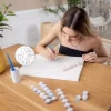 Sayılarla Boyama Seti 40 x 50 cm Tuval Şasesine Gerili Beyaz Vazodaki Kırmızı Laleler