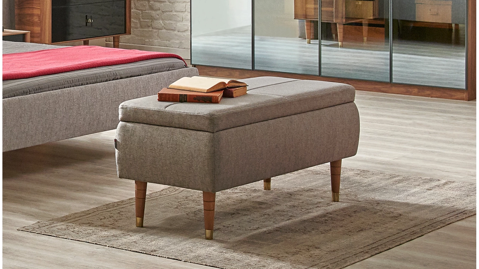 Vanensi Footstool Pouf