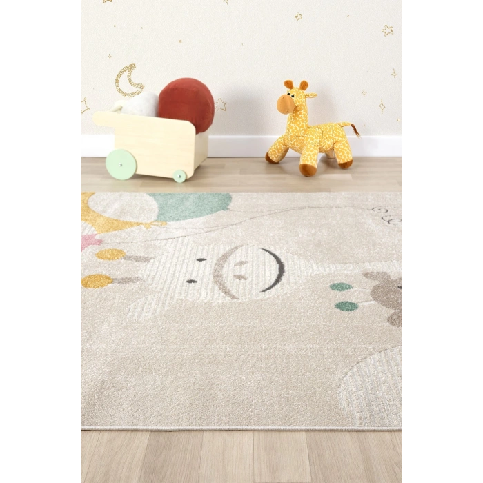 Yumuşak Dokuma Halı Zürafa Figürlü Leke Tutmaz Bebek Odası Çocuk Odası Genç Odası Halısı ZÜRAFA