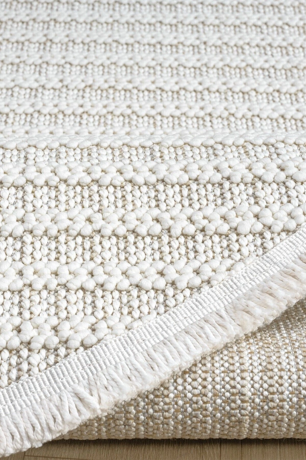 Oval Beyaz Halı Modern Oturma Odası Salon Mutfak Koridor Antre Balkon Çocuk Odası Halısı 004