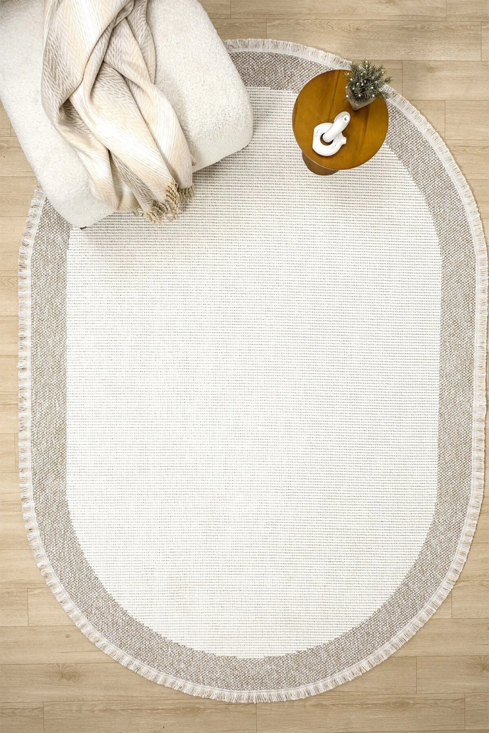 Oval Beyaz Halı Bordür Modern Oturma Odası Salon Mutfak Koridor Antre Balkon Çocuk Odası Halısı 0021