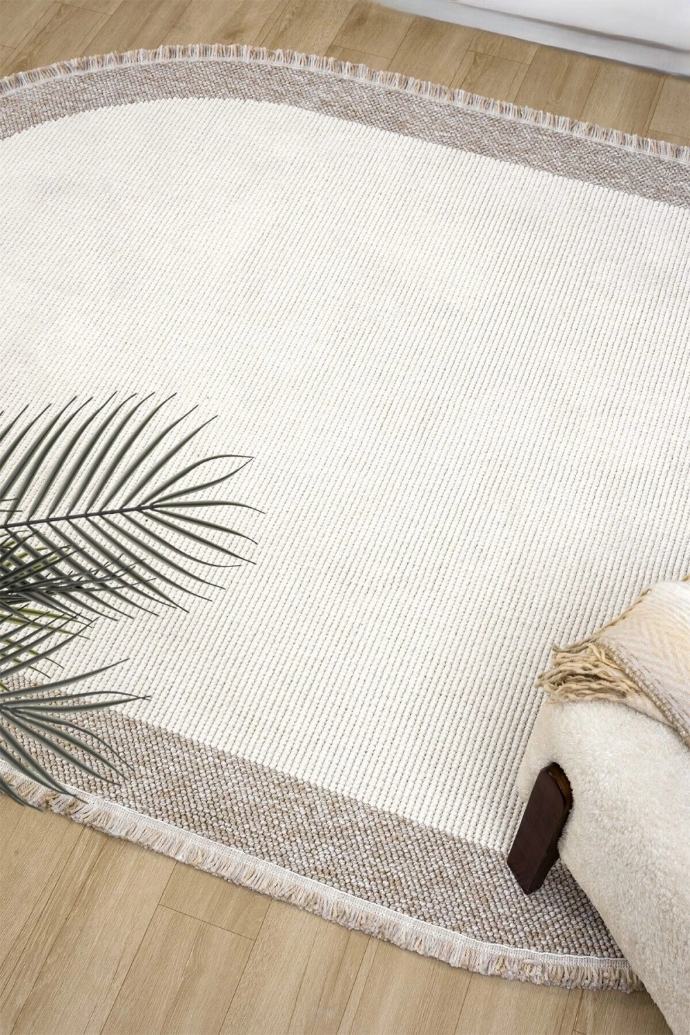 Oval Beyaz Halı Bordür Modern Oturma Odası Salon Mutfak Koridor Antre Balkon Çocuk Odası Halısı 0021