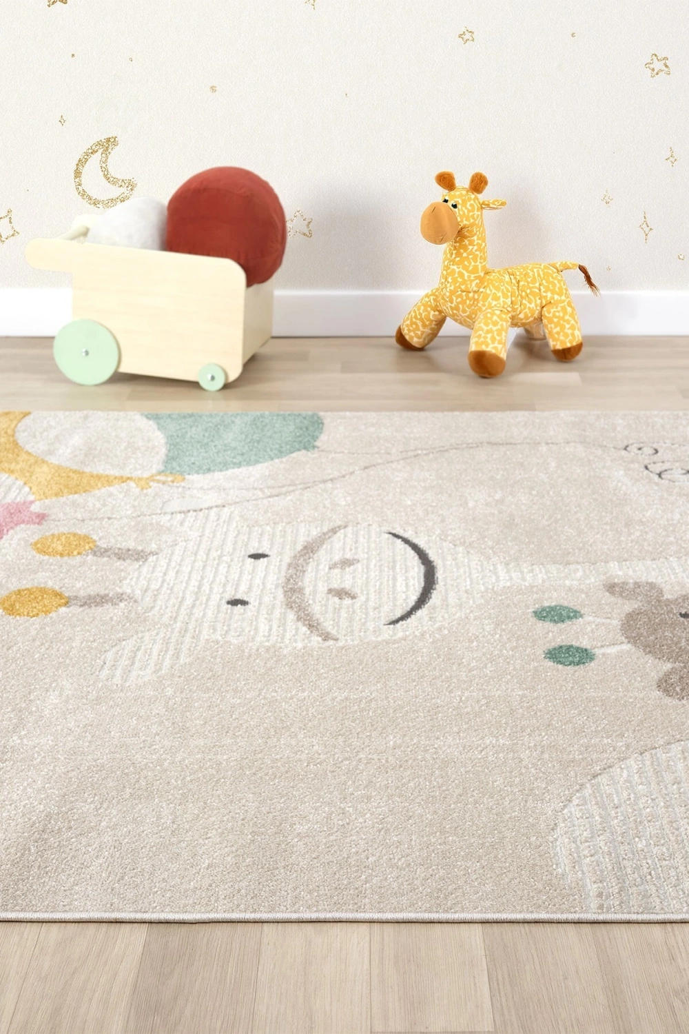 Yumuşak Dokuma Halı Zürafa Figürlü Leke Tutmaz Bebek Odası Çocuk Odası Genç Odası Halısı ZÜRAFA