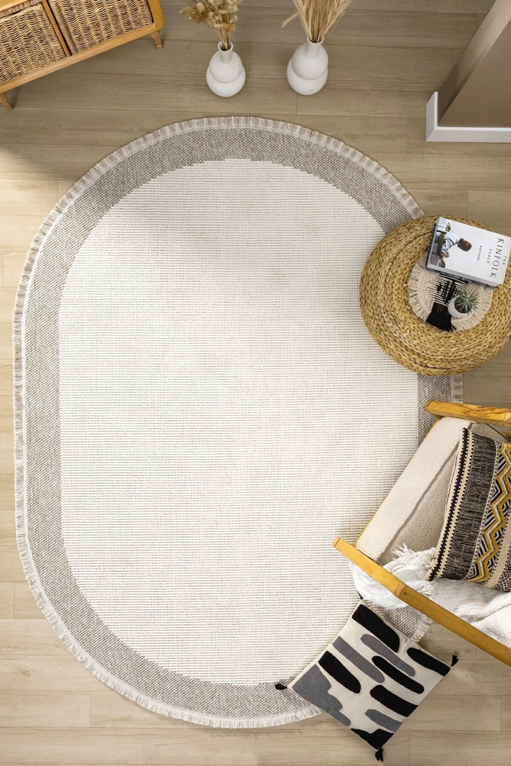 Oval Beyaz Halı Bordür Modern Oturma Odası Salon Mutfak Koridor Antre Balkon Çocuk Odası Halısı 0021