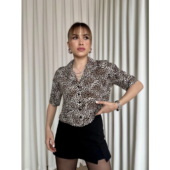 Leopar desenli crop gömlek