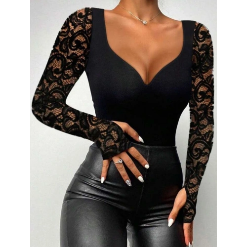 Kadın Uzun Kollu Dantelli Dekolte Detaylı Dalgıç Bluz