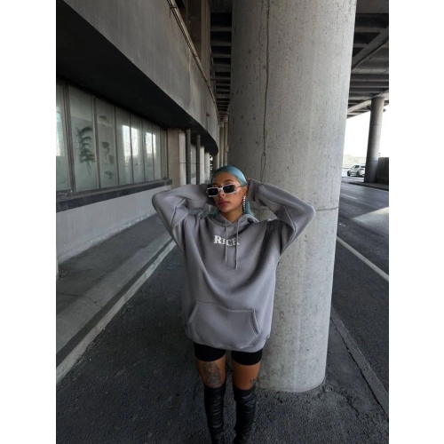 Uzun Kol Kapşonlu Göğüs Baskılı SweatShirt - Gri