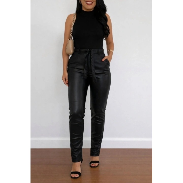 Kadın Yüksek Bel Kuşaklı Deri Pantolon