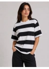 Çizgili Oversize Tişört Bisiklet Yaka Kısa Kol Yazlık T-Shirt - Siyah