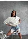 Düz Biskilet Yaka  T-shirt - Beyaz