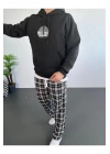 Erkek Oversize Üç İplik Kapüşonlu Sweatshirt – Siyah Sırt Ve Ön Baskılı, Kanguru Cepli, Rahat Kalıp, İçi Pamuklu ModeL-Siyah