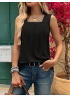 Kadın Askılı Geometrik Yaka Detaylı Pileli Viskon Bluz