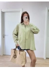 Yakalı Yandan Yırtmaçlı Gömlek - Yeşil