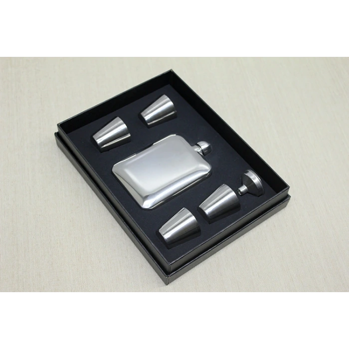 4 Shot Bardaklı Matara Seti VIVA1307