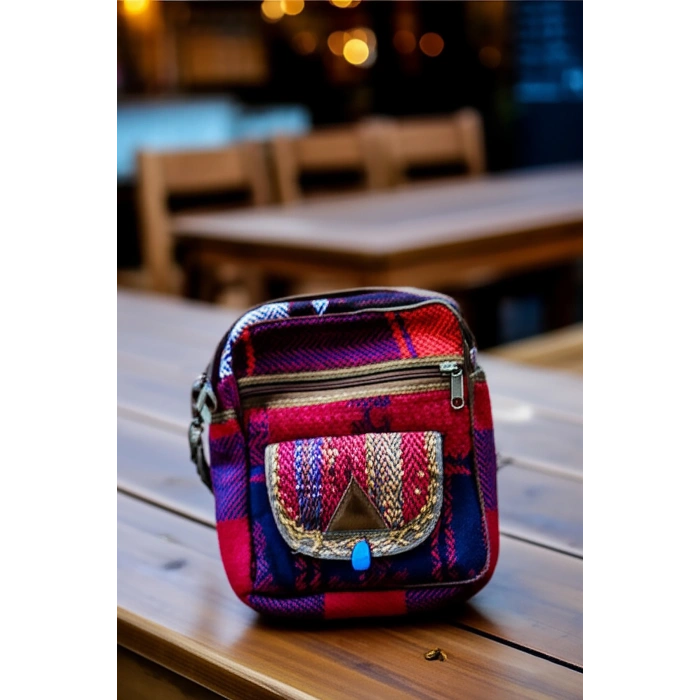 Etnik Desenli El Yapımı Çanta Kilim Dokuma Çanta Otantik Askılı Desenli Retro Omuz Çantası