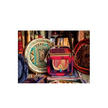 Etnik Desenli El Yapımı Çanta Kilim Dokuma Çanta Otantik Askılı Desenli Retro Omuz Çantası