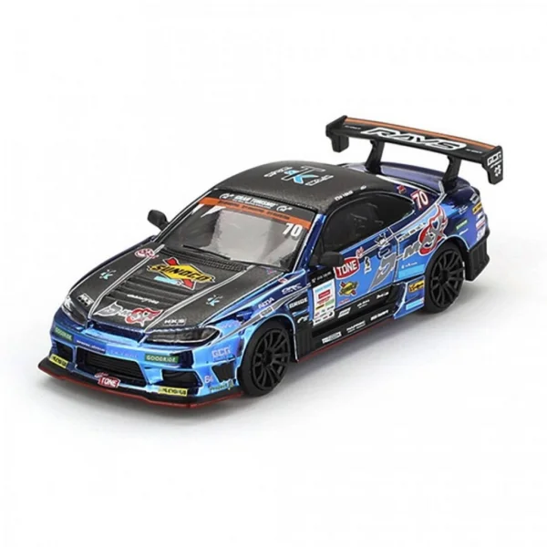 1/64  Silvia (S15) D-MAX #70