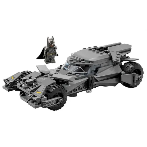 76331 Batmobile 220 parça +9 yaş