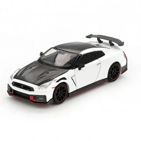 NessiWorld GT 1/64 Nissan GT-R Nismo 2024 Brilliant White Pearl