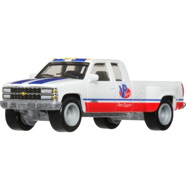 Nessiworld Hot Wheels Team Transport 63 Nova 88 Chevy Silverado 3500 HRV42