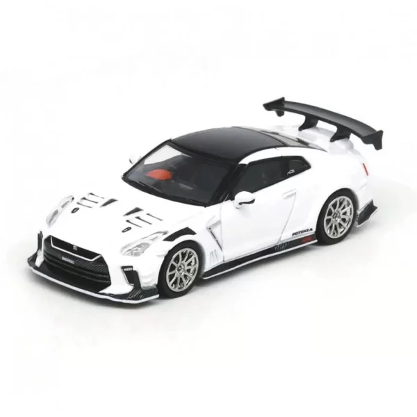 Nessiworld Inno 1/64 Nissan GT-R (R35) TOP SECRET Tokyo Auto Salon 2021