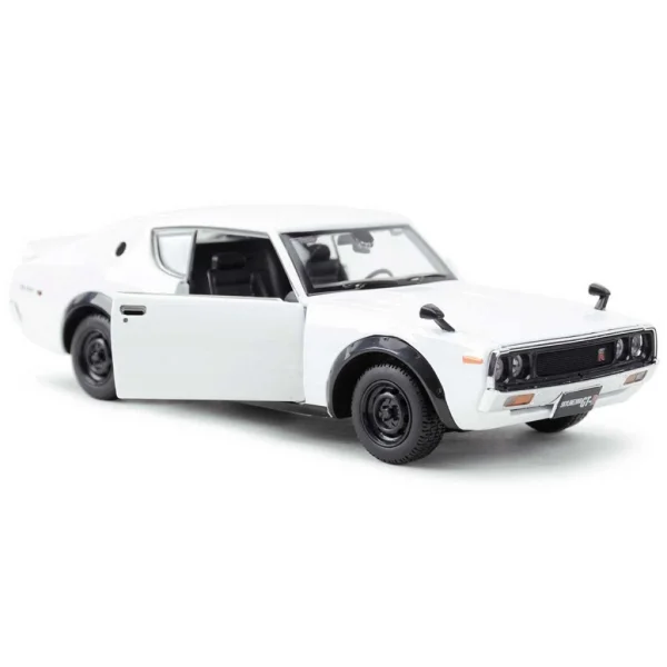 Nessiworld Maisto 1/24 1973 Nissan Skyline 2000GT-R KPGC110