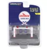 Nessiworld Greenlight 1/64 Chevron Gasolines Lift