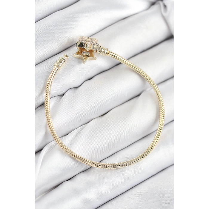 Pirinç Charm Zirkon Taşlı Yıldız Model Gold Renk Kadın Bileklik