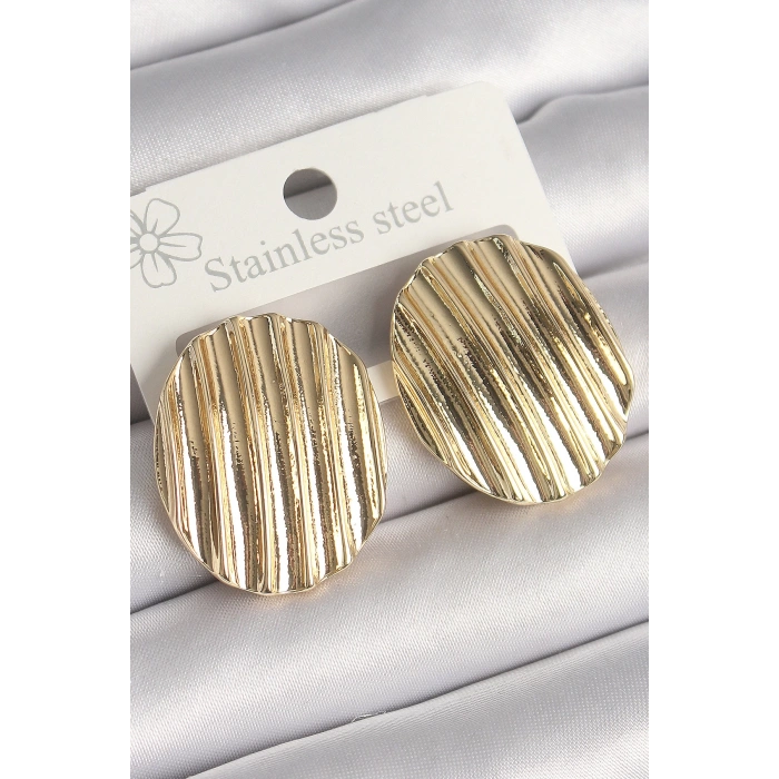 Pirinç Gold Renk İşlemeli Daire Plaka Model Kadın Küpe