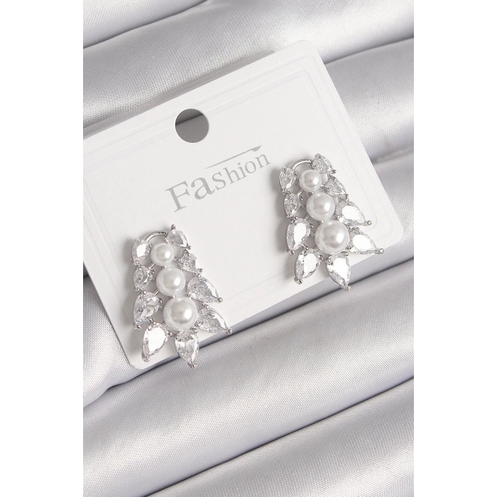 Pirinç Gümüş Renk Zirkon Taşlı Yaprak Model İnci Detay Kadın Küpe