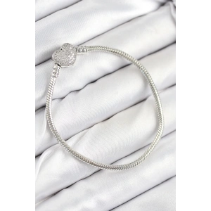 Pirinç Charm Zirkon Taşlı Kalp Model Gümüş Renk Kadın Bileklik