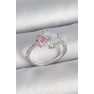 Pirinç Gümüş Renk Beyaz Mineli Pembe Zirkon Taşlı Çiçek Model Kadın Yüzük